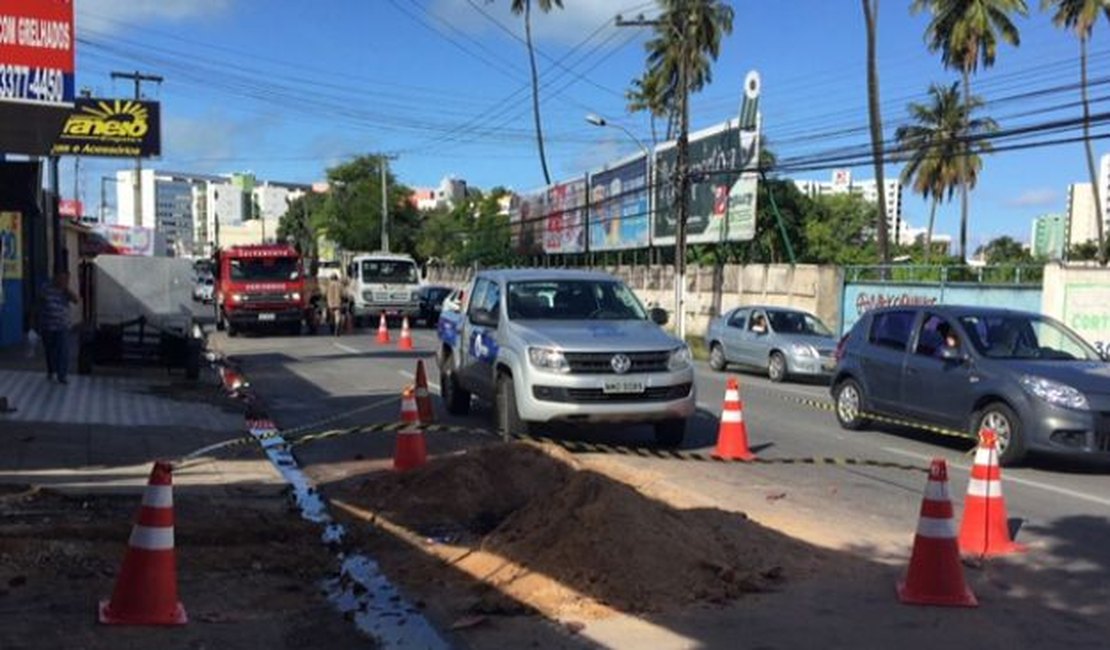 Operário fica ferido após vazamento de gás em obra em Maceió
