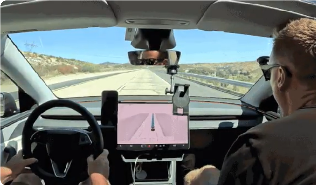 Tesla Model Y em modo autônomo tem falha nos EUA e dono enfrenta reparo de R$ 100 mil