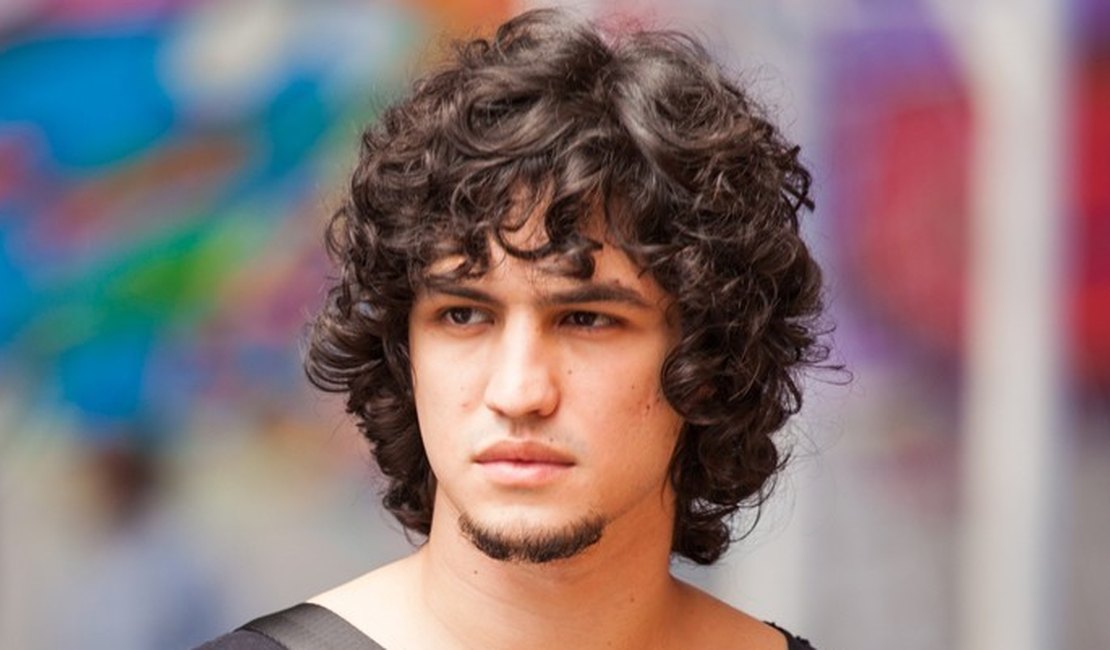 Guilherme tenta humilhar Angel