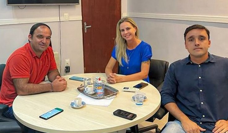 Deputado André Silva visita sede da Casal e busca soluções para a falta de água em Junqueiro