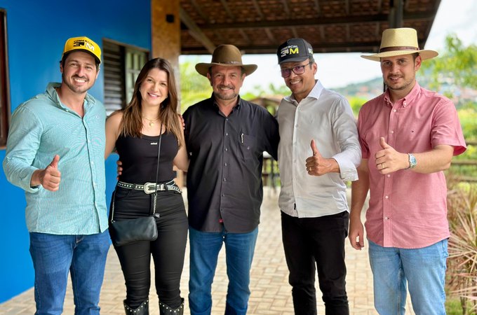 Políticos alagoanos prestigiam a 9ª Cavalgada da Família Alfredo em Coité do Nóia