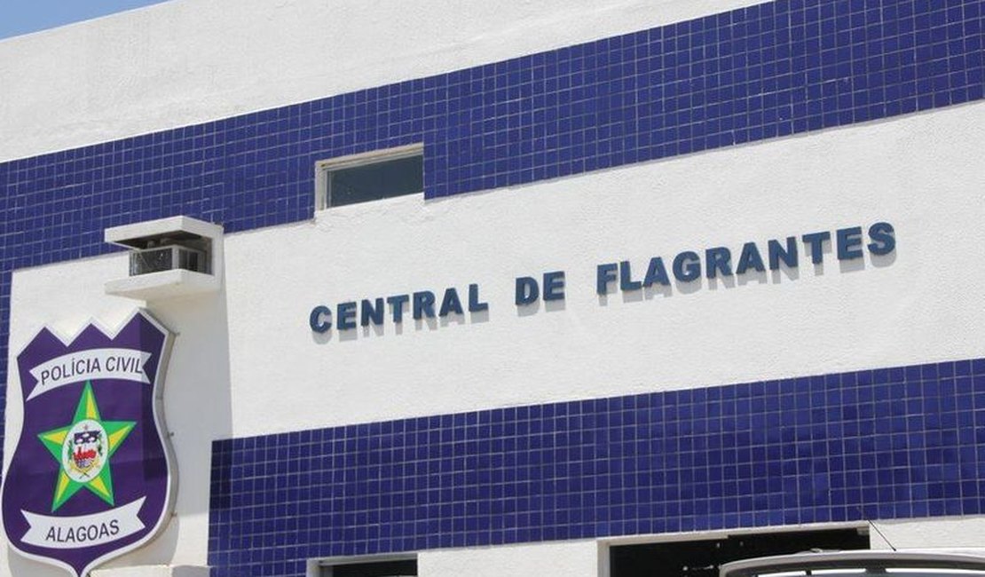 Homem é espancado suspeito de estuprar criança de 4 anos em Maceió