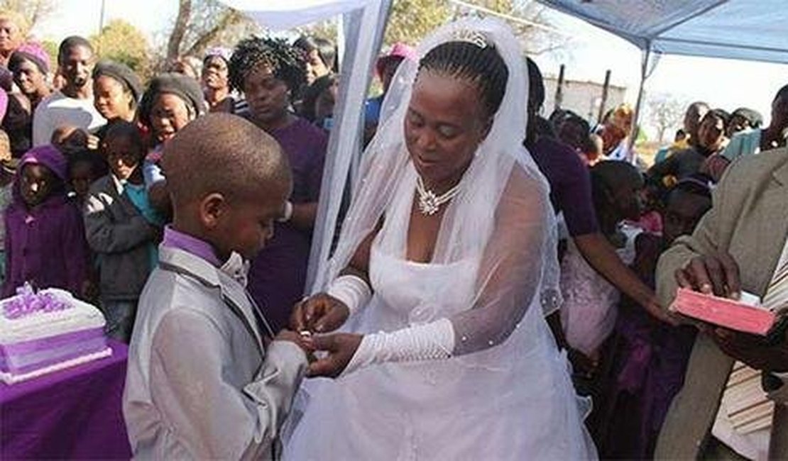 Garoto de apenas nove anos se casa com mulher de 62 na África do Sul