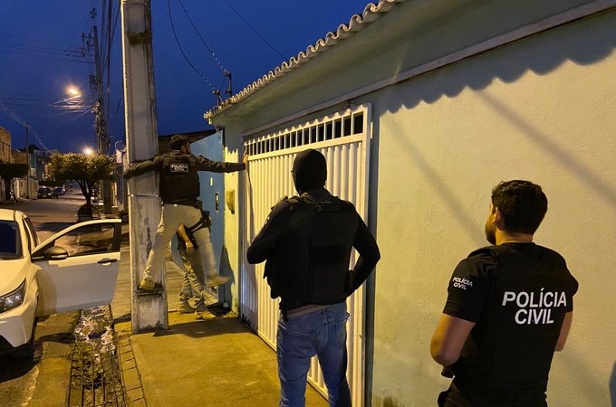 Operação Lei e Ordem prende 4 suspeitos e apreende armas no Sertão de Alagoas