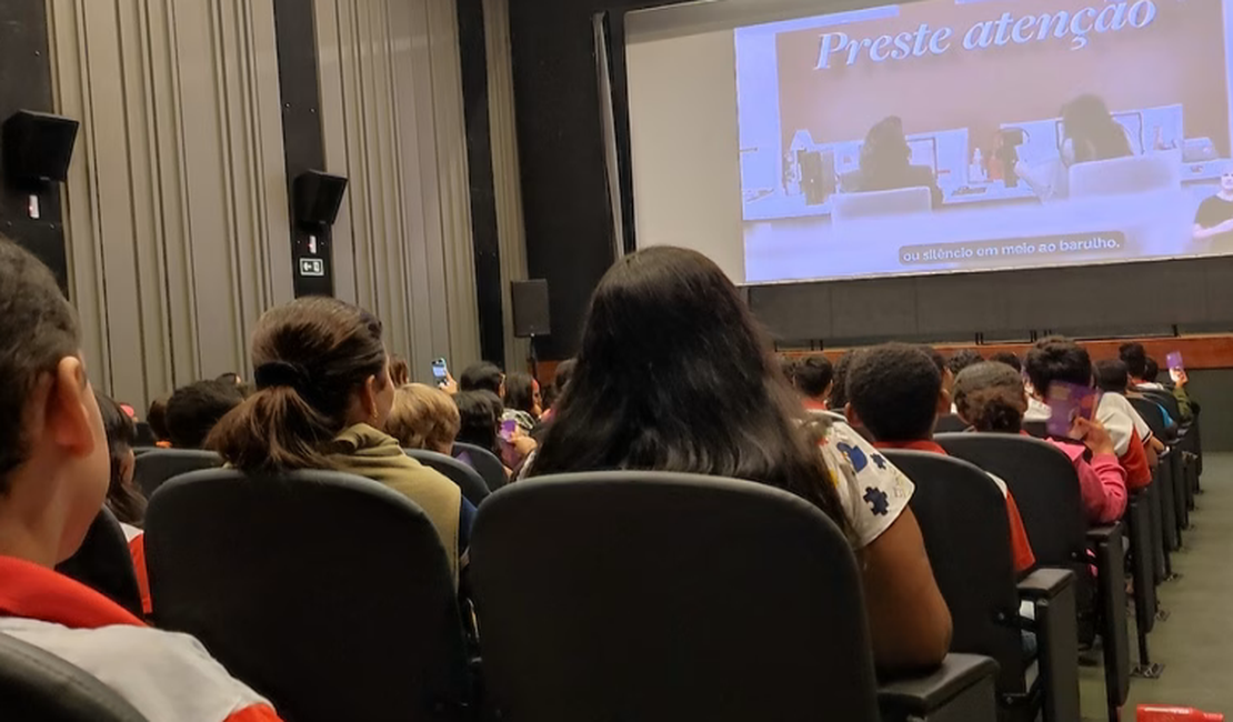 Secretaria de Saúde de Penedo orienta estudantes da rede pública sobre saúde mental
