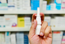Vacina do coronavírus pode funcionar melhor como spray em vez de injeção; entenda