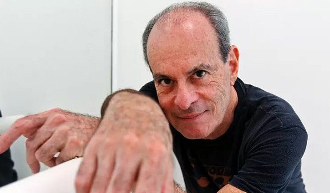 Ney Matogrosso revela de quem era o 'nude' vazado em seu instagram