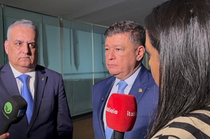 Alfredo Gaspar e Carlos Viana fazem reunião reservada com ministro André Mendonça sobre as investigações da CPMI do INSS