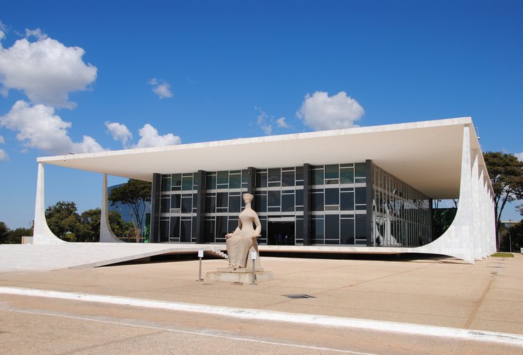 Diferenças entre o interrogatório com base no regimento interno do STF e o interrogatório previsto no CPP
