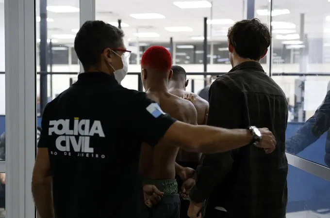 Aumenta número de suspeitos mortos em ação na Penha e no Alemão