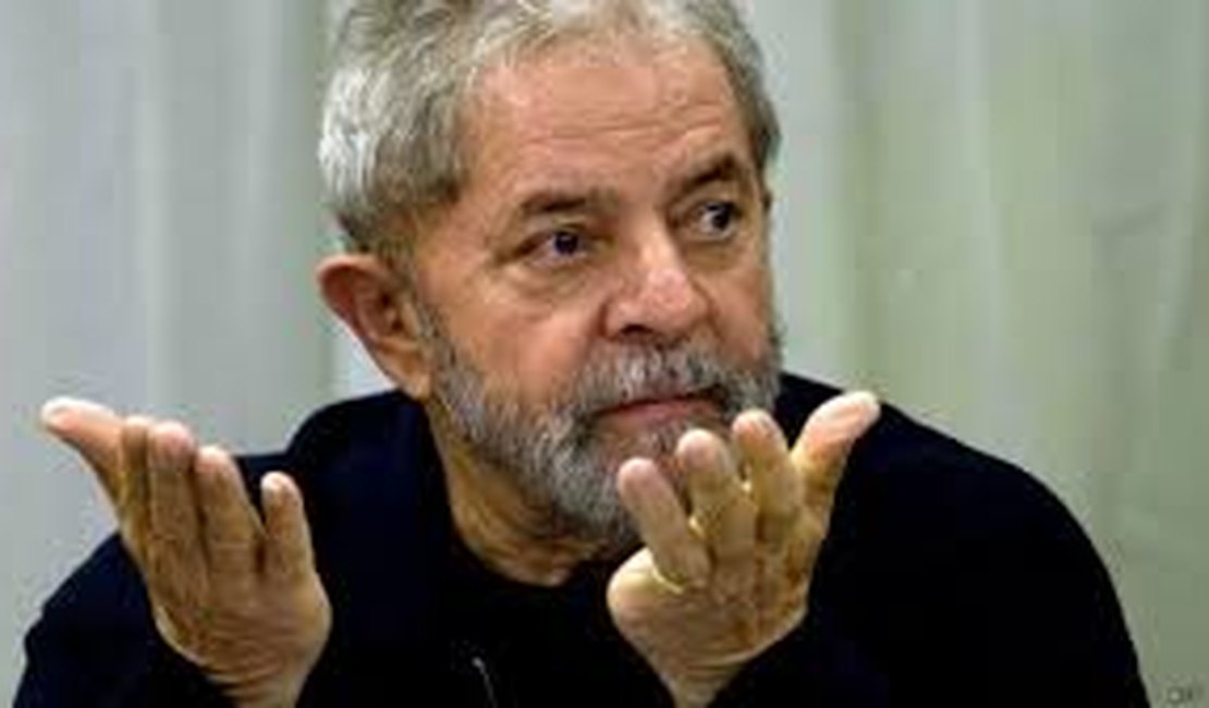 Polícia deflagra nova fase da Lava Jato na casa do ex-presidente Lula