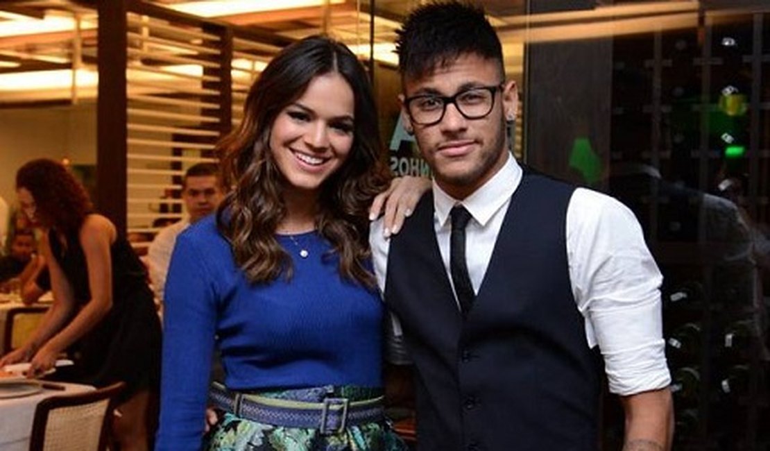 Bruna e Neymar organizam festa discreta de aniversário do craque