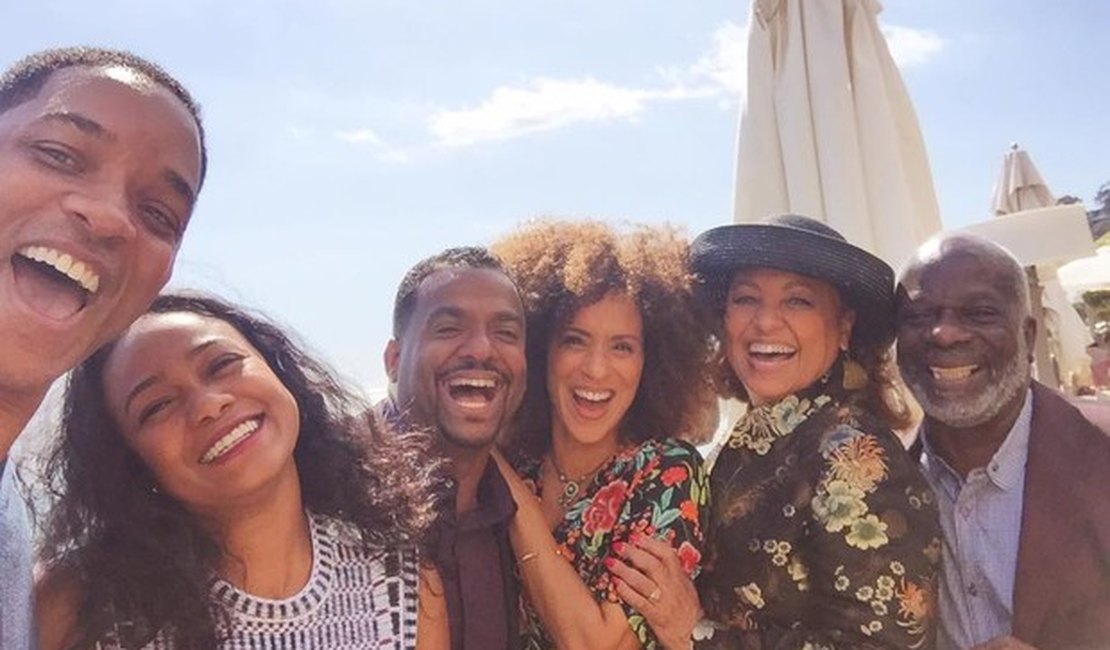 Will Smith reúne elenco do seriado 'Um Maluco no Pedaço' após 20 anos