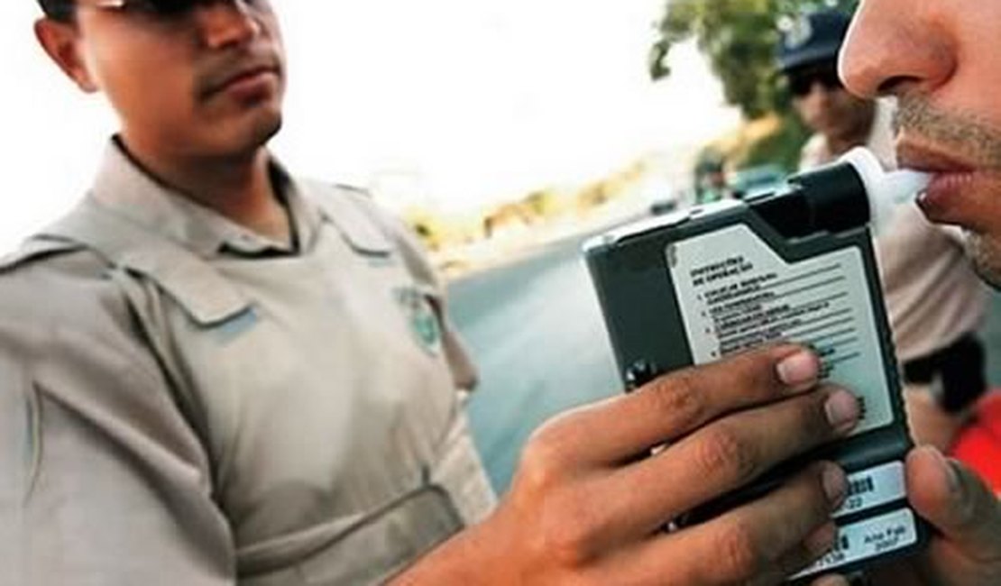 Operação Lei Seca em Rio Largo flagra 9 por embriaguez e recolhe 18 CNHs