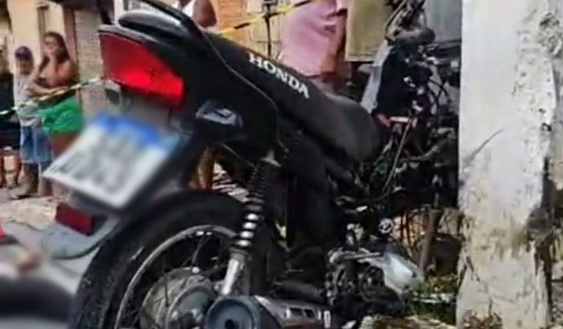 Motociclista morre após bater em poste e deixar moradores sem energia em São Miguel dos Campos
