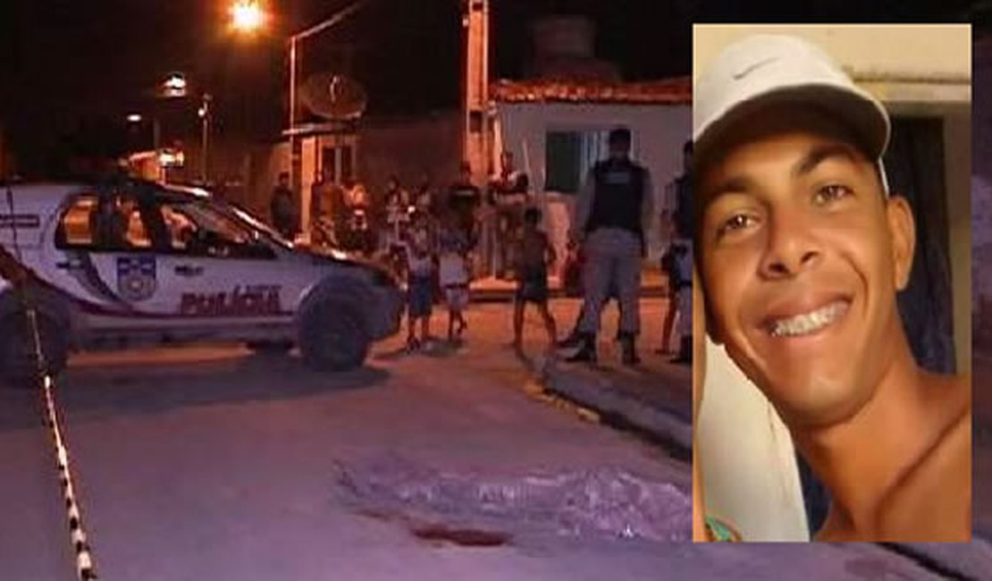 Jovem é assassinado a tiros por dupla em moto, em Marechal Deodoro