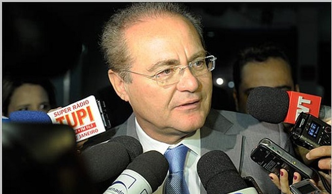 Renan Calheiros afirma que não é seu papel 'botar fogo na crise'
