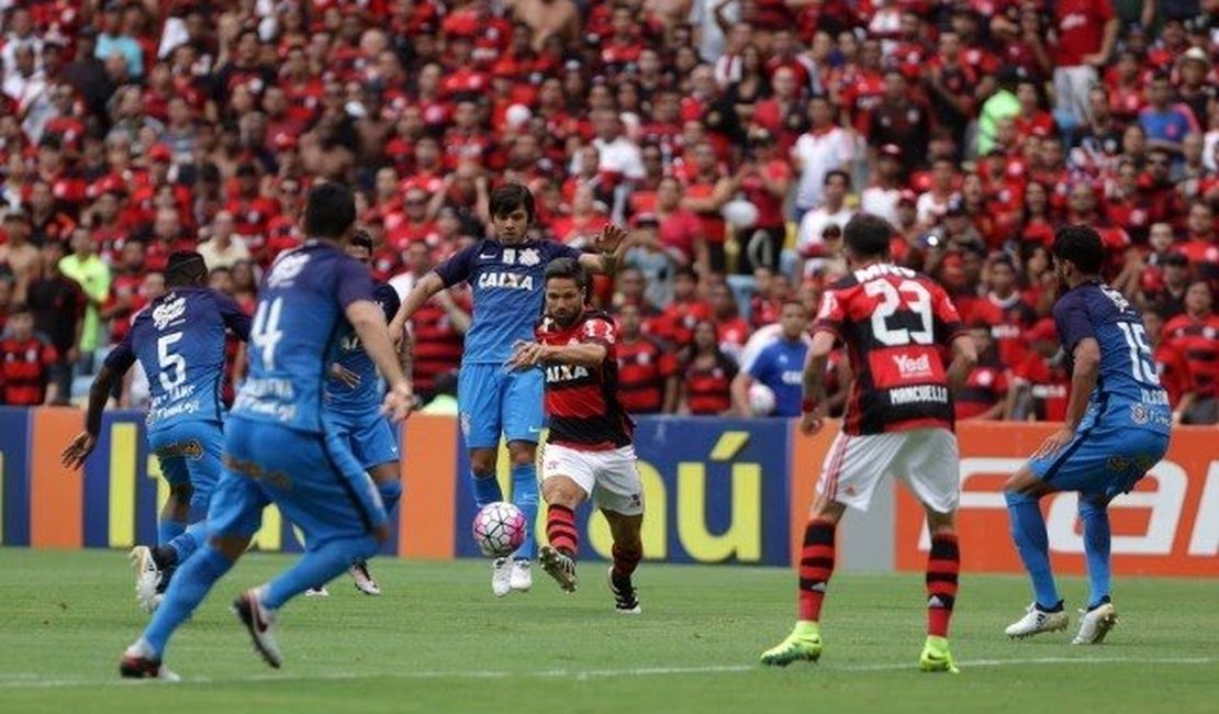 Flamengo fica no empate com o Corinthians em Maracanã lotado
