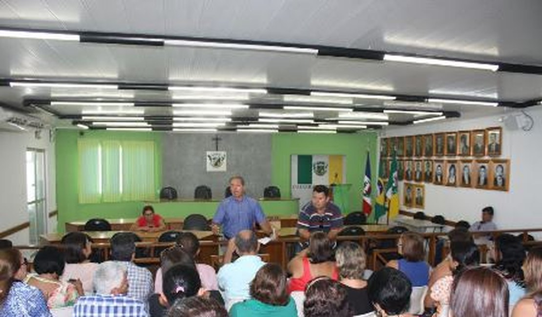 Servidores da Câmara Municipal aceitam proposta de 10% de reajuste salarial
