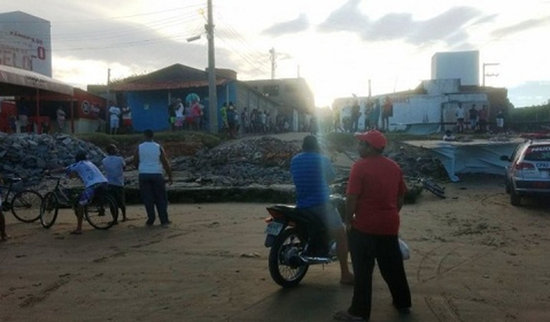 Comerciante é executado no Pontal do Peba, em Piaçabuçu
