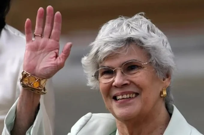 Morre a primeira presidente mulher da Nicarágua, Violeta Chamorro