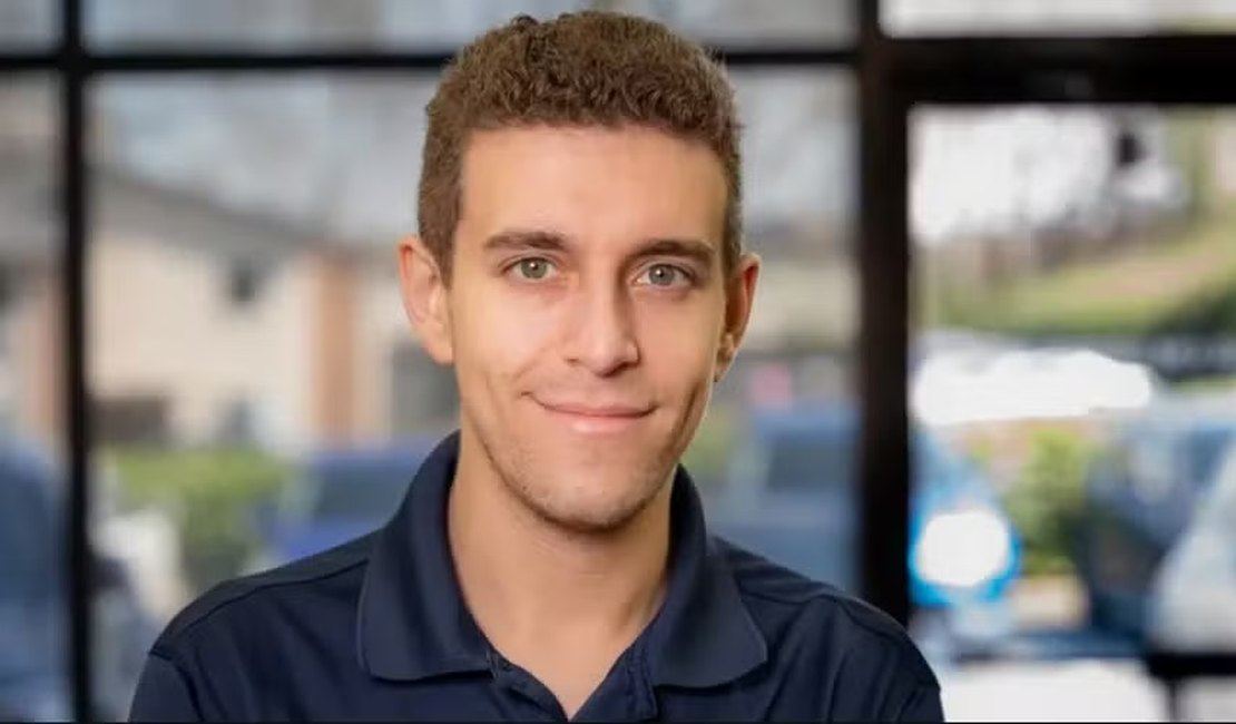 Jovem mestre enxadrista de 29 anos, Daniel Naroditsky morre nos Estados Unidos