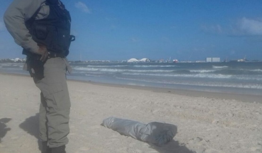 Irmãos entram no mar e um deles morre afogado em Maceió