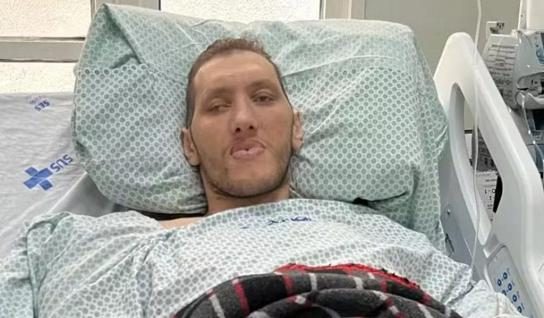 Homem mais alto do Brasil, Ninão amputa perna esquerda em Campina Grande
