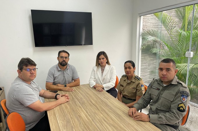Secretaria da Mulher de Arapiraca reforça apoio a vítima de tentativa de feminicídio na Uneal