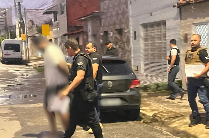 Polícia Civil de Alagoas cumpre mandado de prisão durante operação nacional contra golpe do falso advogado