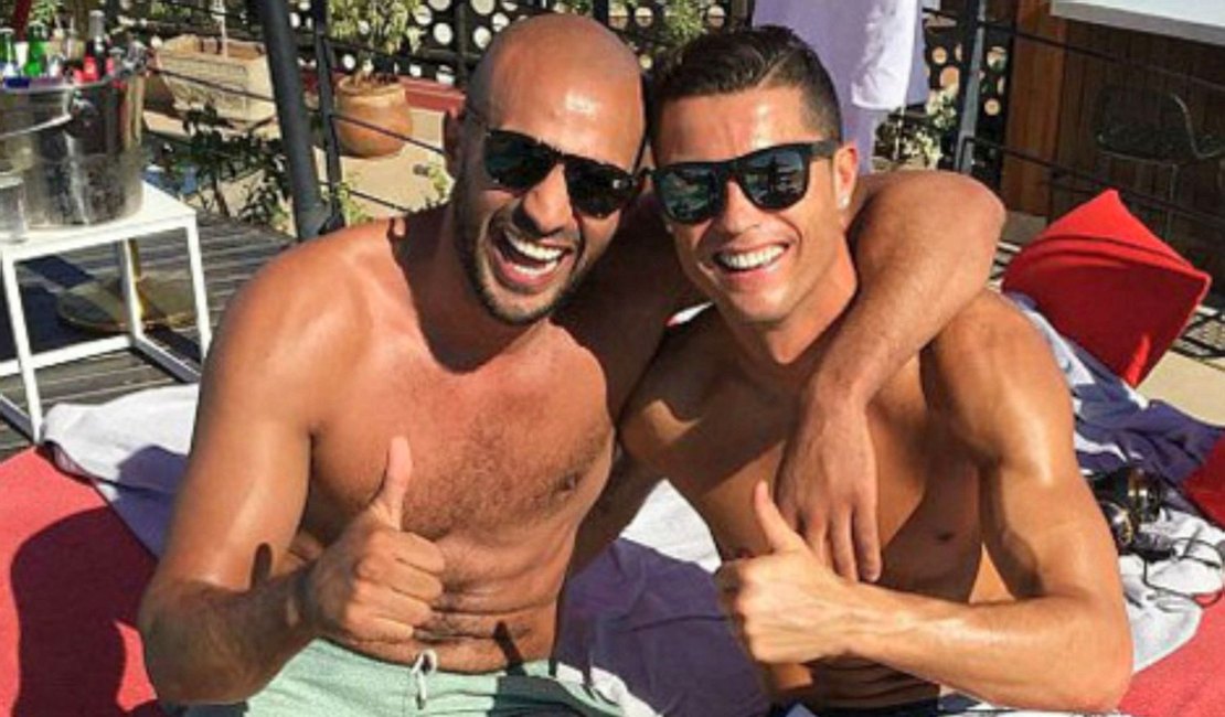 Jornalista francês afirma que Cristiano Ronaldo é gay