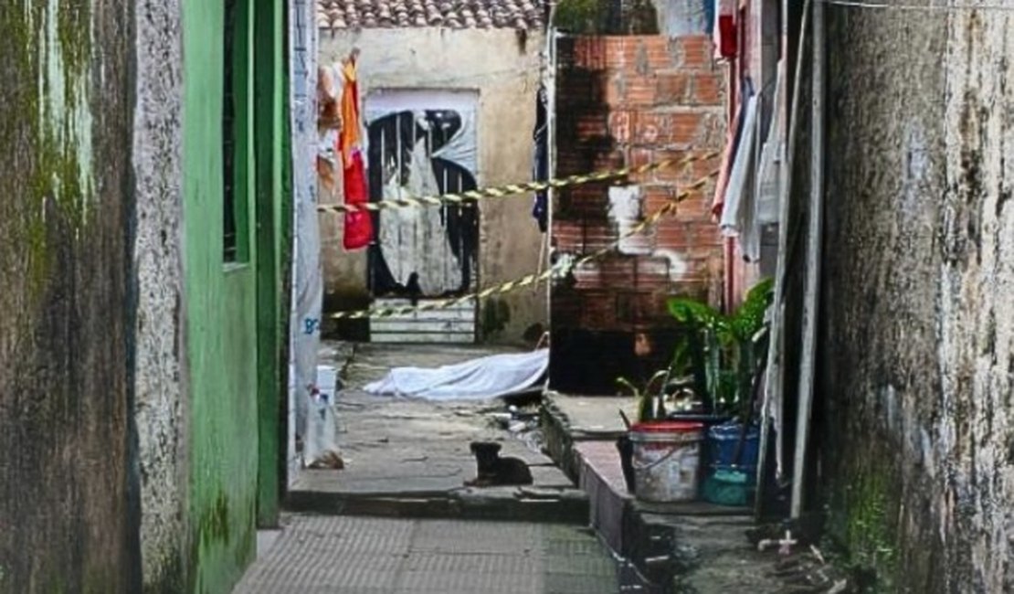 Polícia Civil investiga homicídio de jovem morta a tiros em Maceió