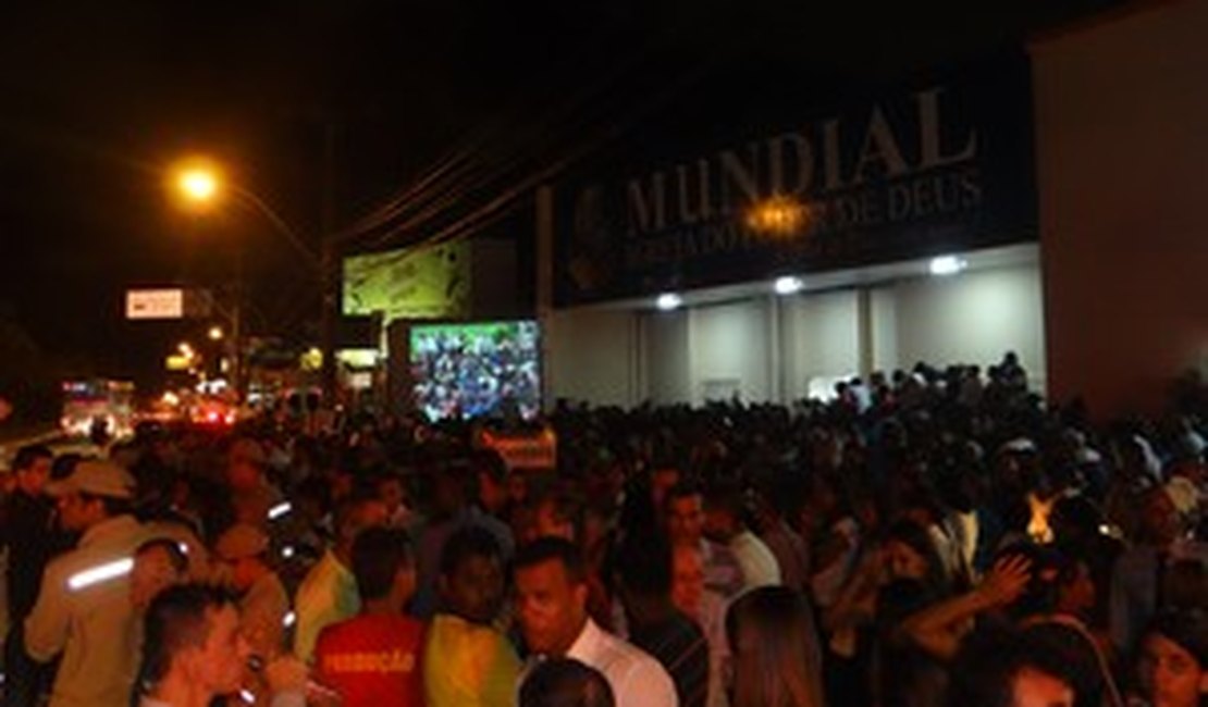 Igreja evangélica é interditada após inauguração no Farol, em Maceió