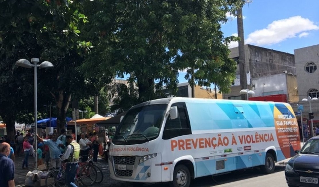 População de Arapiraca recebe ações de prevenção à violência
