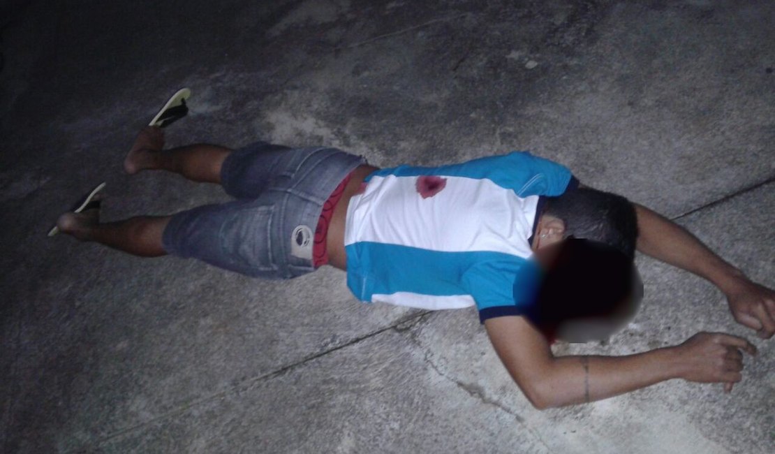 Jovem de 22 anos morre após ser baleado no Planetário Municipal, em Arapiraca
