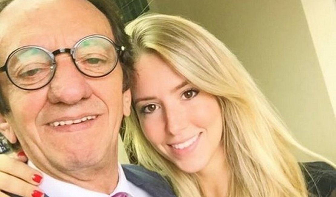 Filha de ex-deputado “Todo Feio” esbanja beleza nas redes sociais