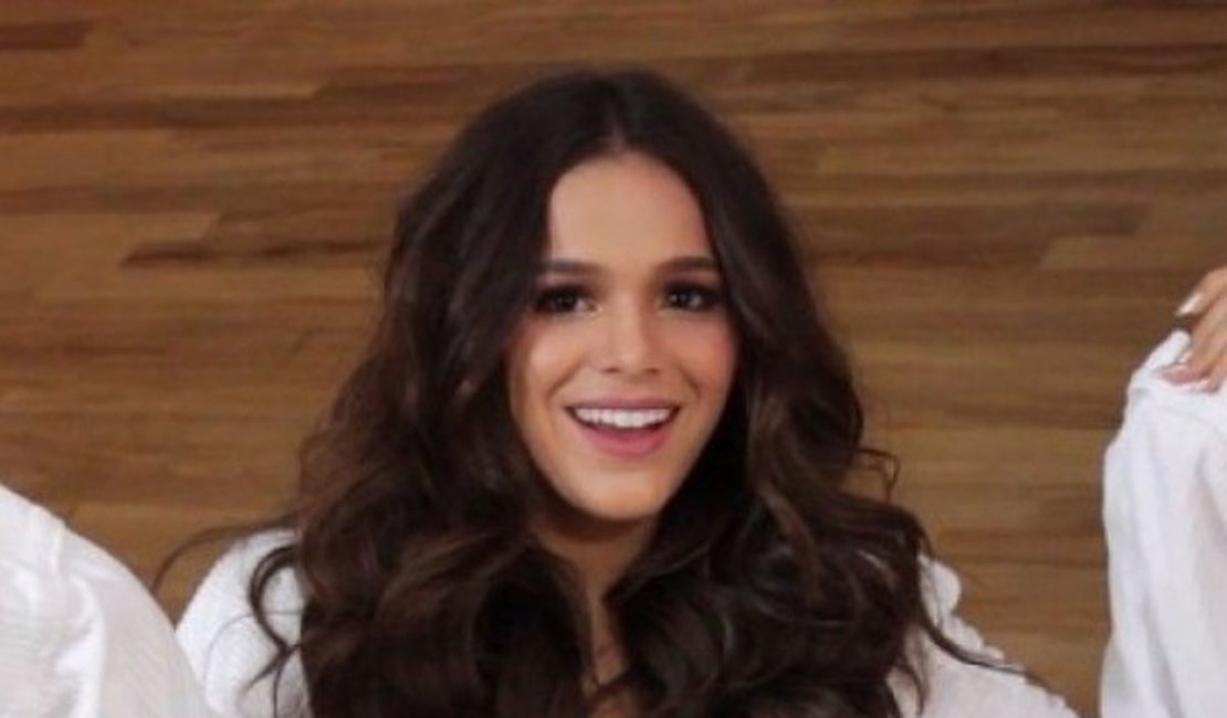 Bruna Marquezine choca com revelação: 'Perdi virgindade aos 11 anos'