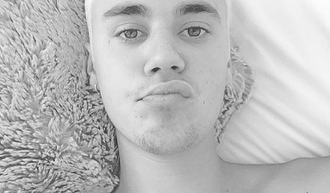 Justin Bieber apanha de homem durante partida de basquete, nos EUA