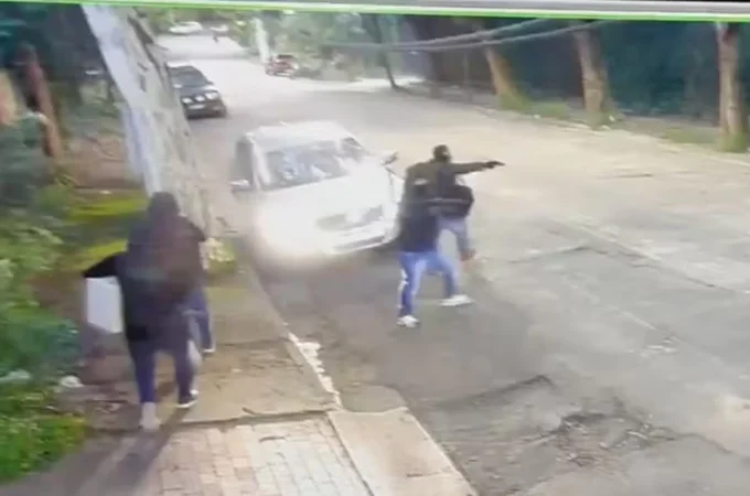 Homens armados fazem reféns e roubam R$ 3 milhões em joias, relógios, dólares e euros de mansão no Morumbi