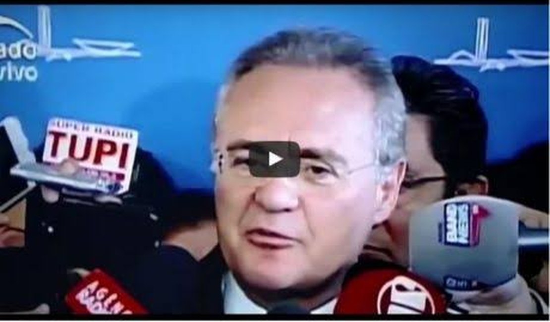 Vídeo: Dente de Renan Calheiros cai durante entrevista coletiva no Senado
