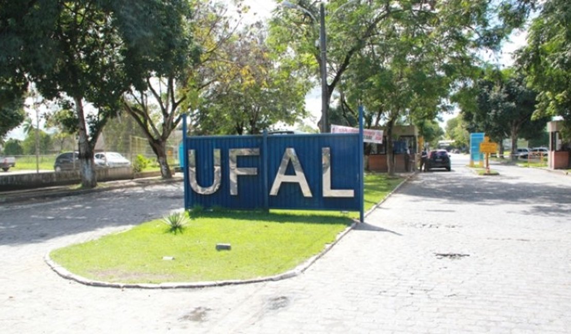Professores da Ufal entram em greve a partir de quinta-feira (28)