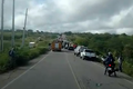Colisão entre caminhão-caçamba e caminhonete deixa dois feridos no Sertão de Alagoas