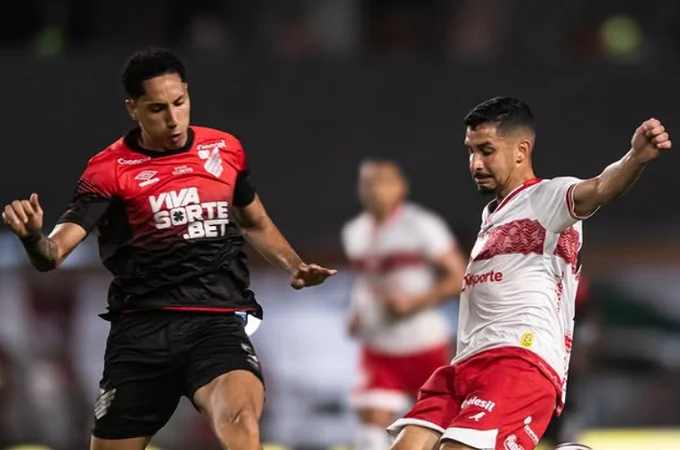 CRB quebra sequência de vitórias e é derrotado pelo Athletico Paranaense no Rei Pelé