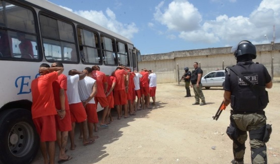 Operações são realizadas simultaneamente em cinco presídios de Alagoas