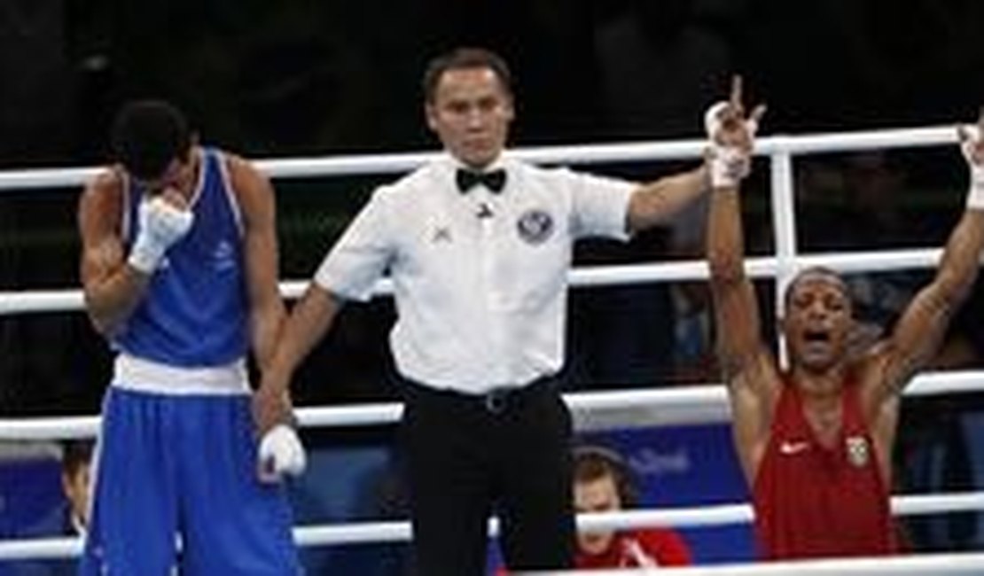 Robson Conceição vence francês e ganha o primeiro ouro para o boxe do Brasil
