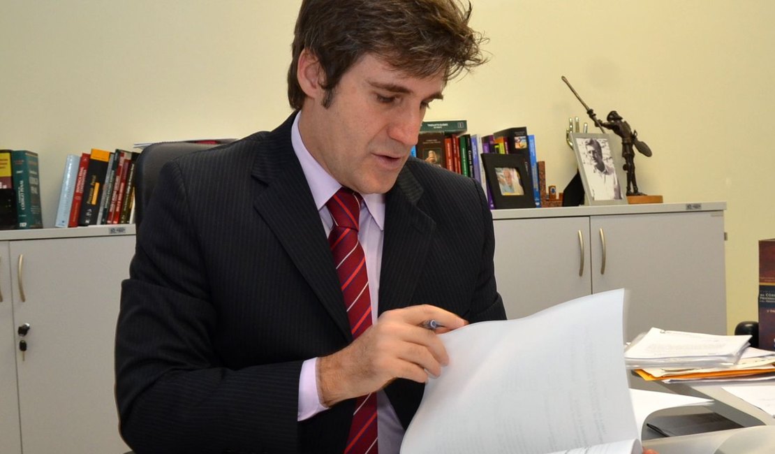 MPE quer anular lei que permitiu doação de terreno em Arapiraca