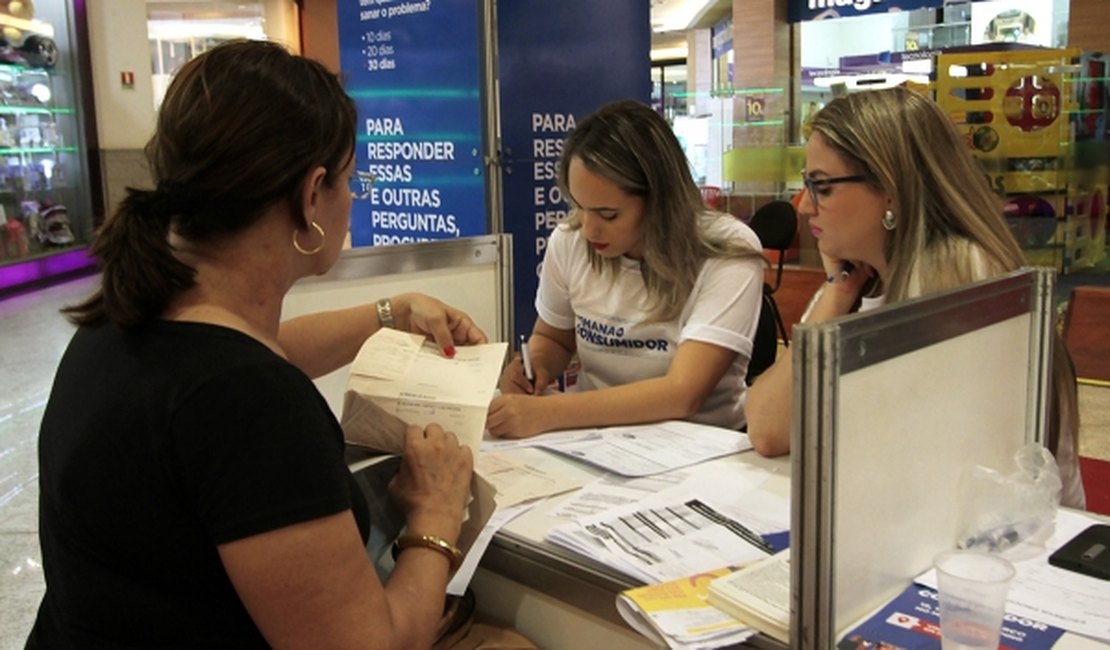 Procon lança programa semanal para orientar consumidor sobre relações de consumo