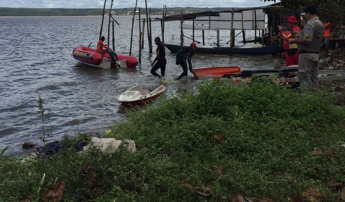 Corpo de jovem é achado na Lagoa Mundaú, em Coqueiro Seco, AL