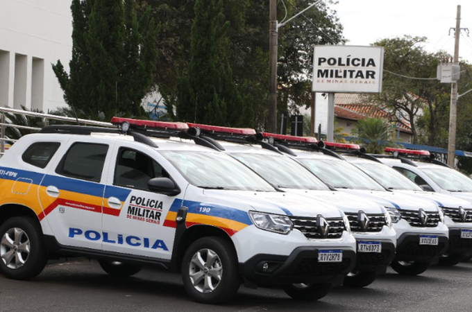 Homem leva tiro no pênis, pega ônibus e vai até quartel da PM pedir socorro
