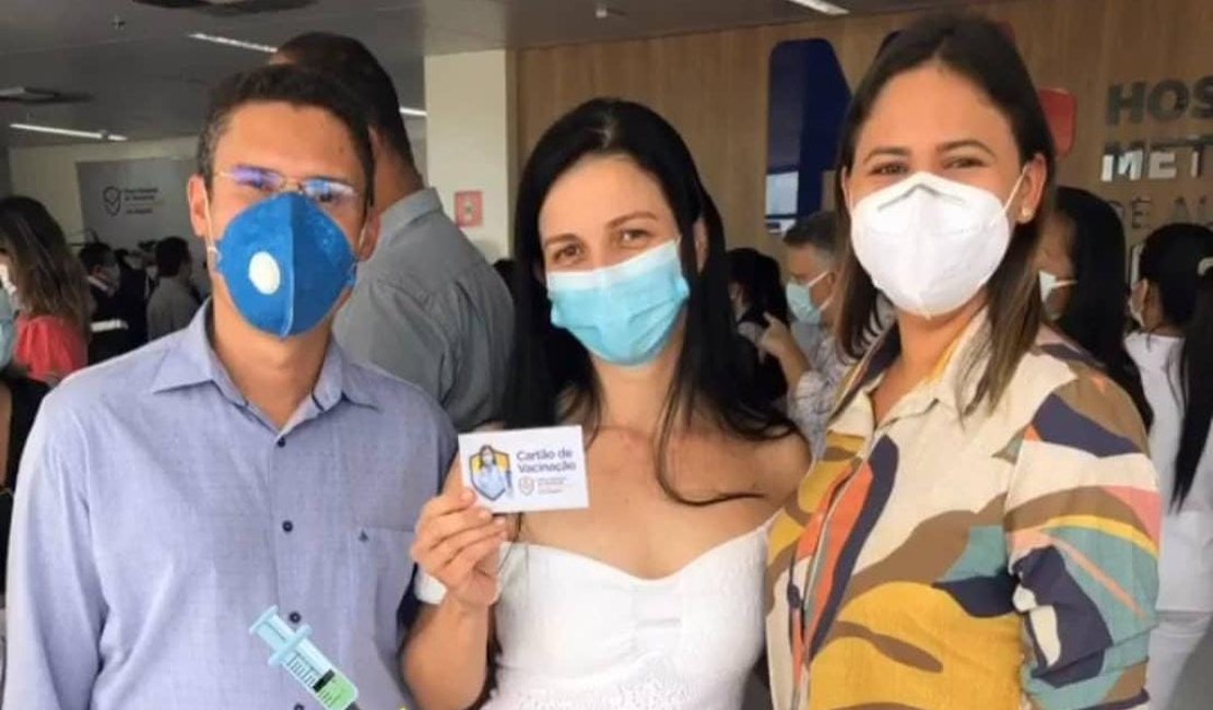 Vídeo. Médica do HE do Agreste foi uma das primeiras pessoas vacinadas em Alagoas